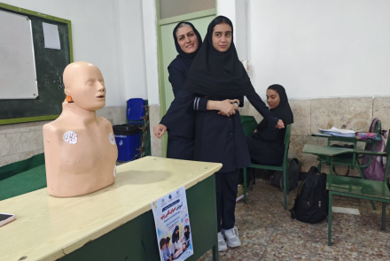 هر دانش‌آموز یک امدادگر